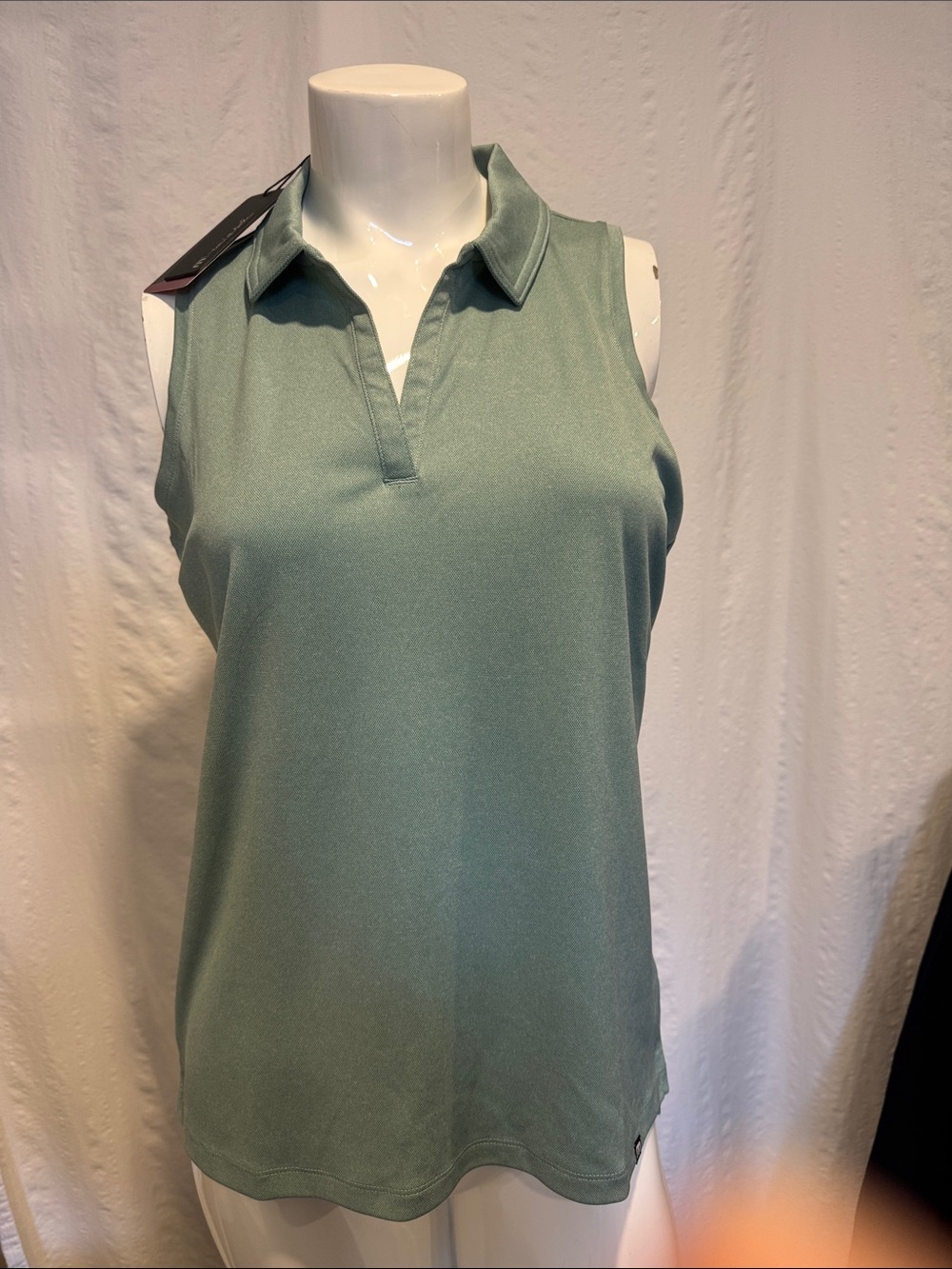 Travis Mathew Sleeveless Polo Golf Tank - Sage Green